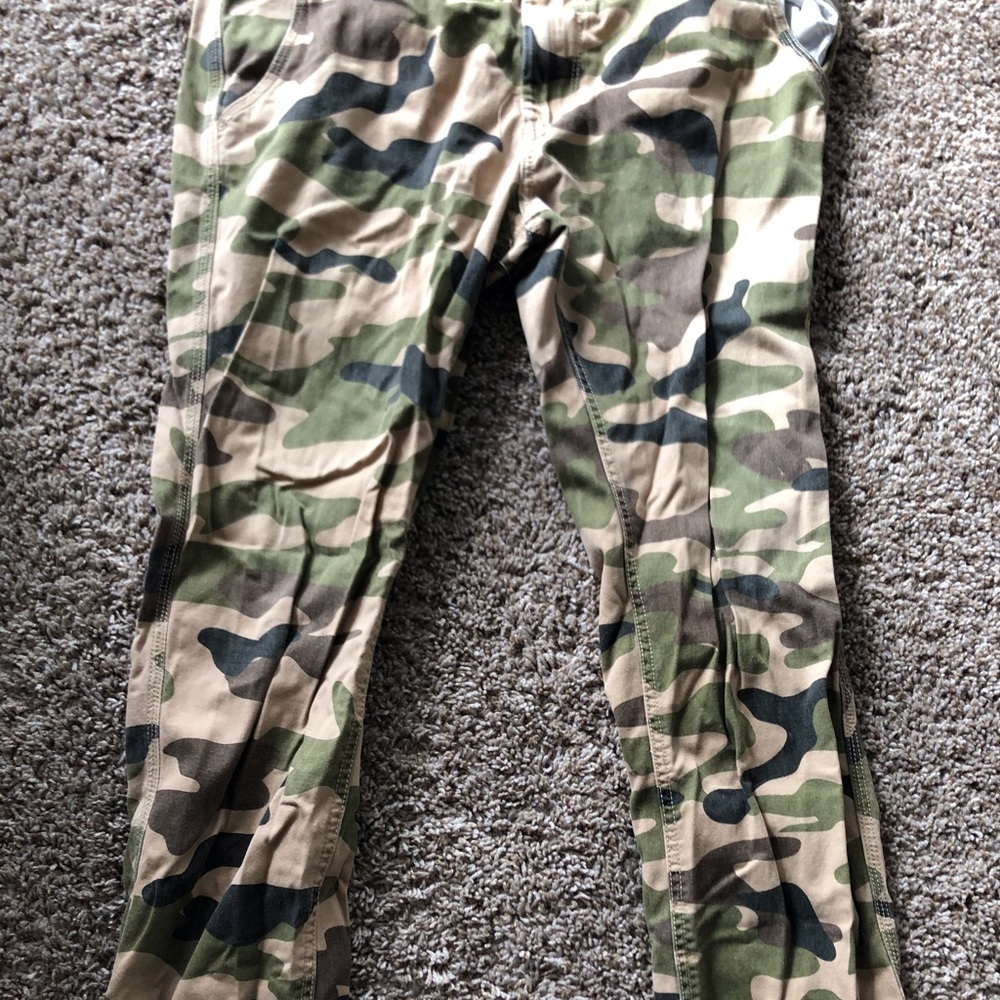 Army fatigue pants